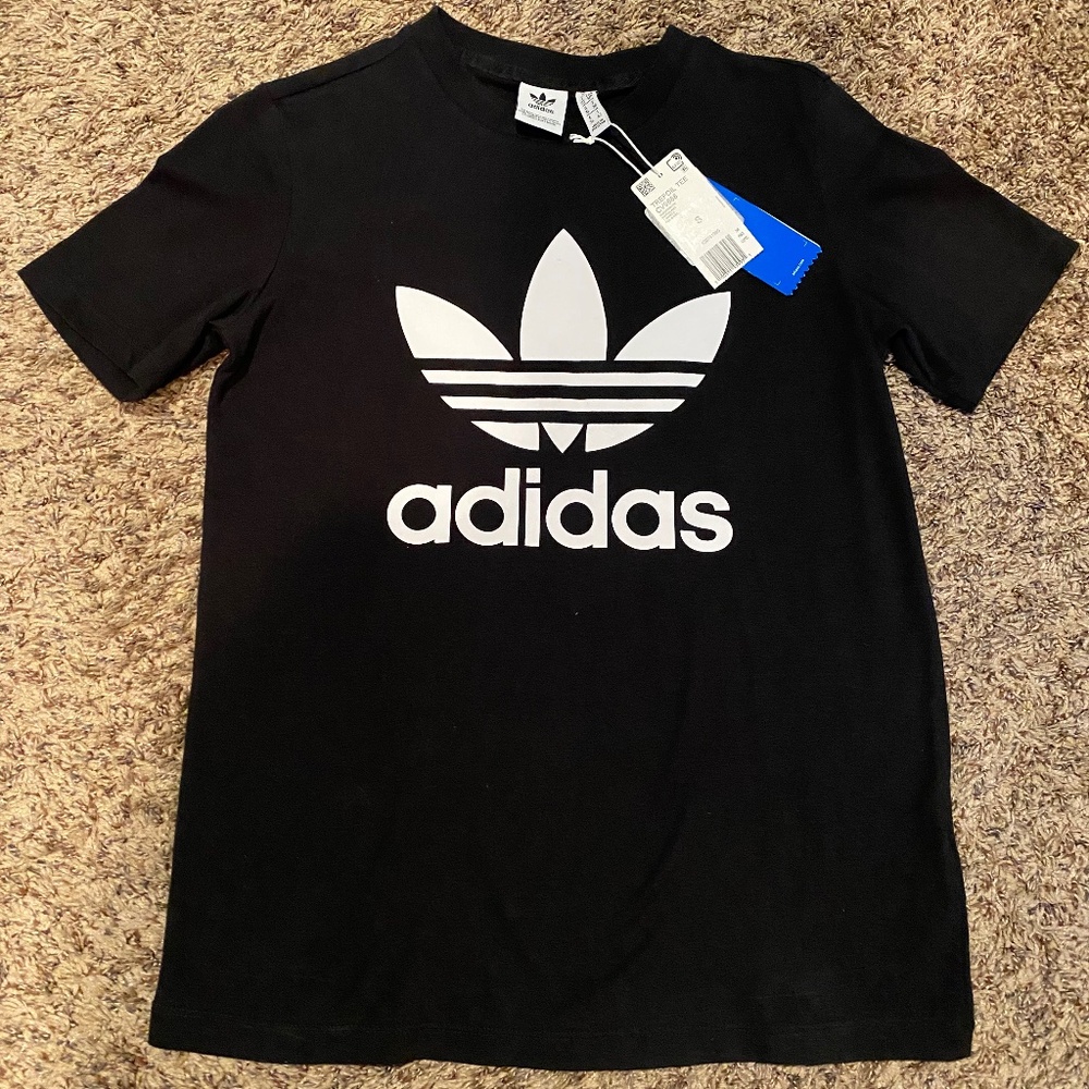 Adidas T-Shirt